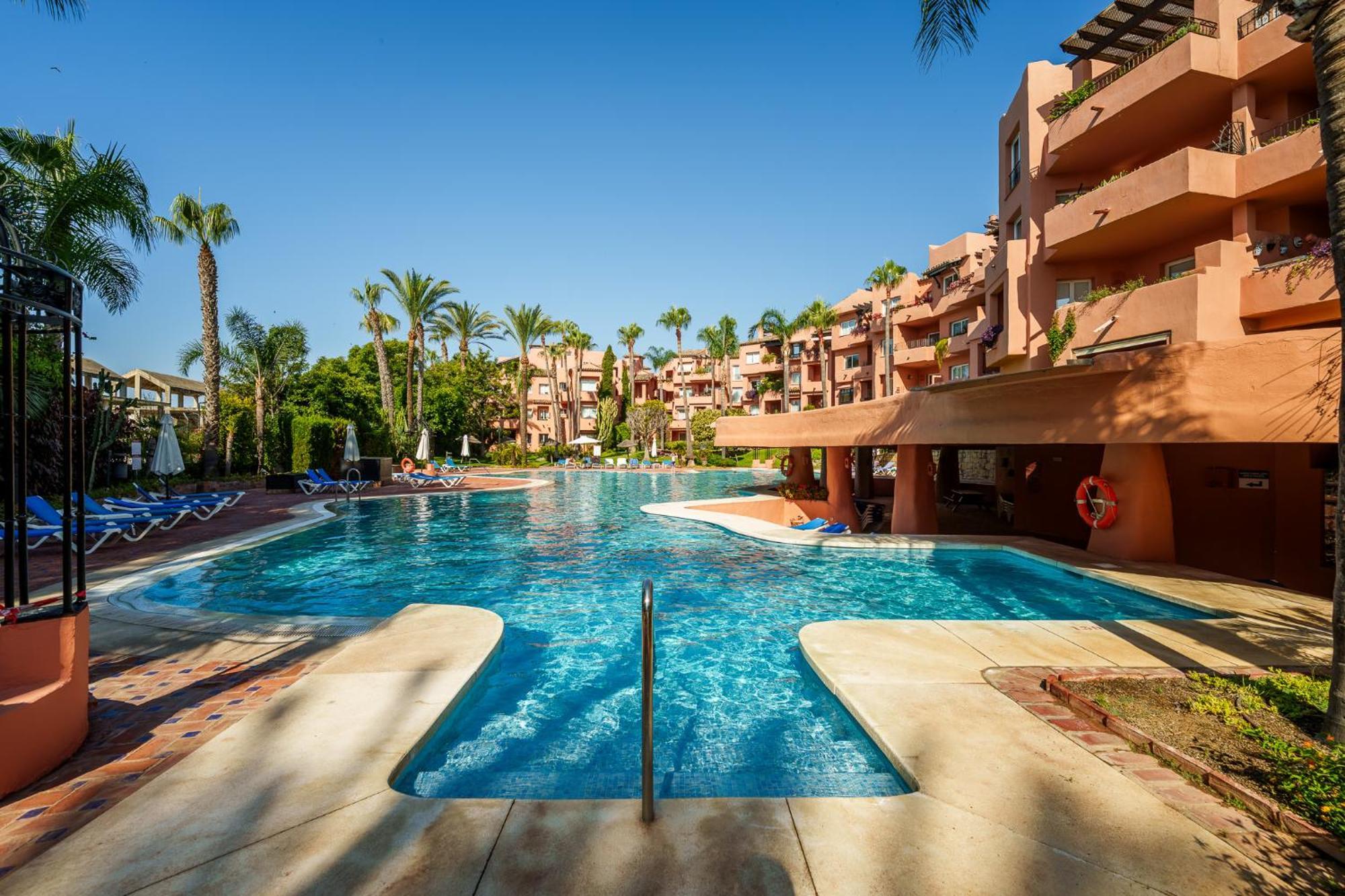 El Oasis De With Sea View