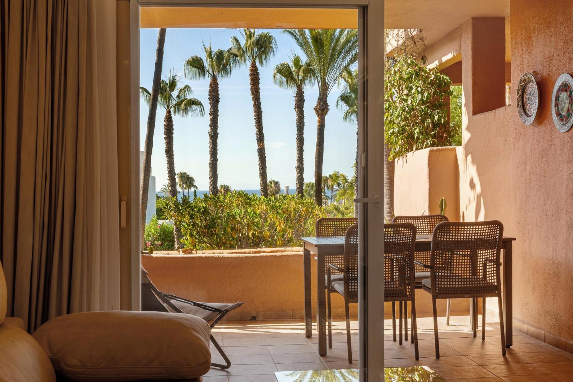 El Oasis De With Sea View * Marbella
